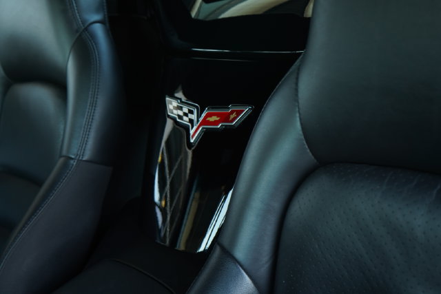 Used 2008 Chevrolet Corvette Convertible w/ Preferred Equipment Group RWD image 26
