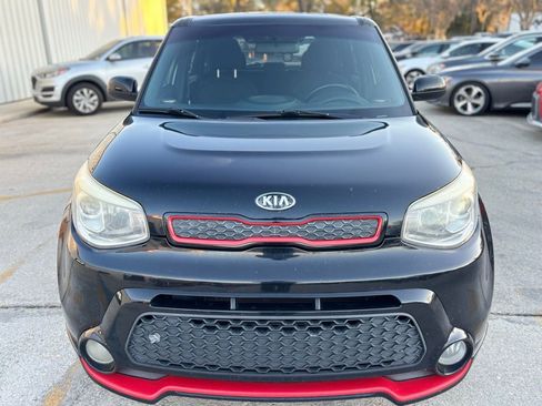 Used 2015 Kia Soul + image 8