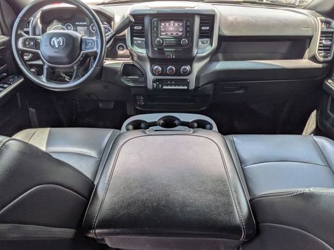 Used 2024 RAM 3500 Tradesman w/ Chrome Appearance Group AWD/4WD image 16