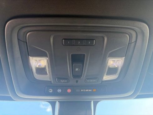 Used 2020 Chevrolet Silverado 2500 High Country w/ Technology Package AWD/4WD image 23