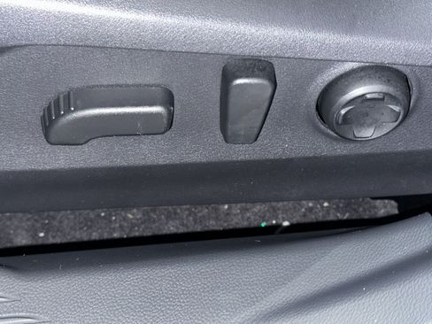 Used 2024 Subaru Outback Limited AWD/4WD image 20