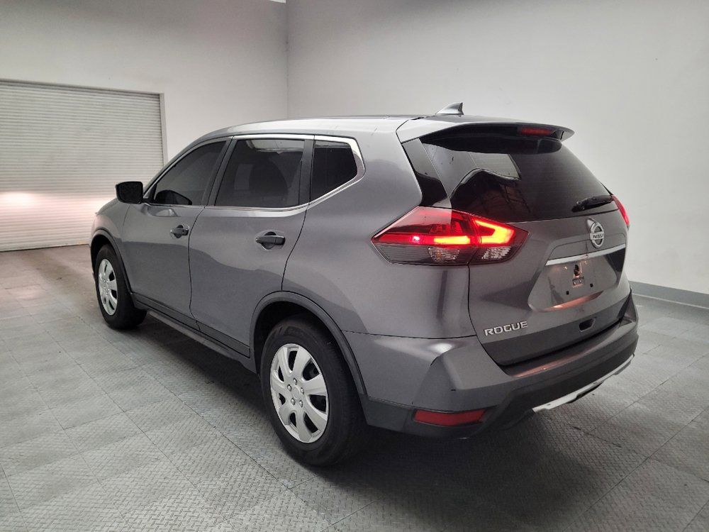 Used 2020 Nissan Rogue S FWD image 5