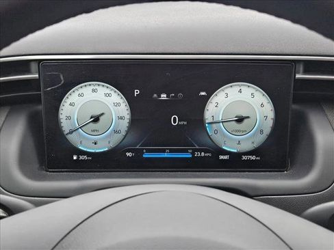 Certified 2022 Hyundai Tucson Limited image 10