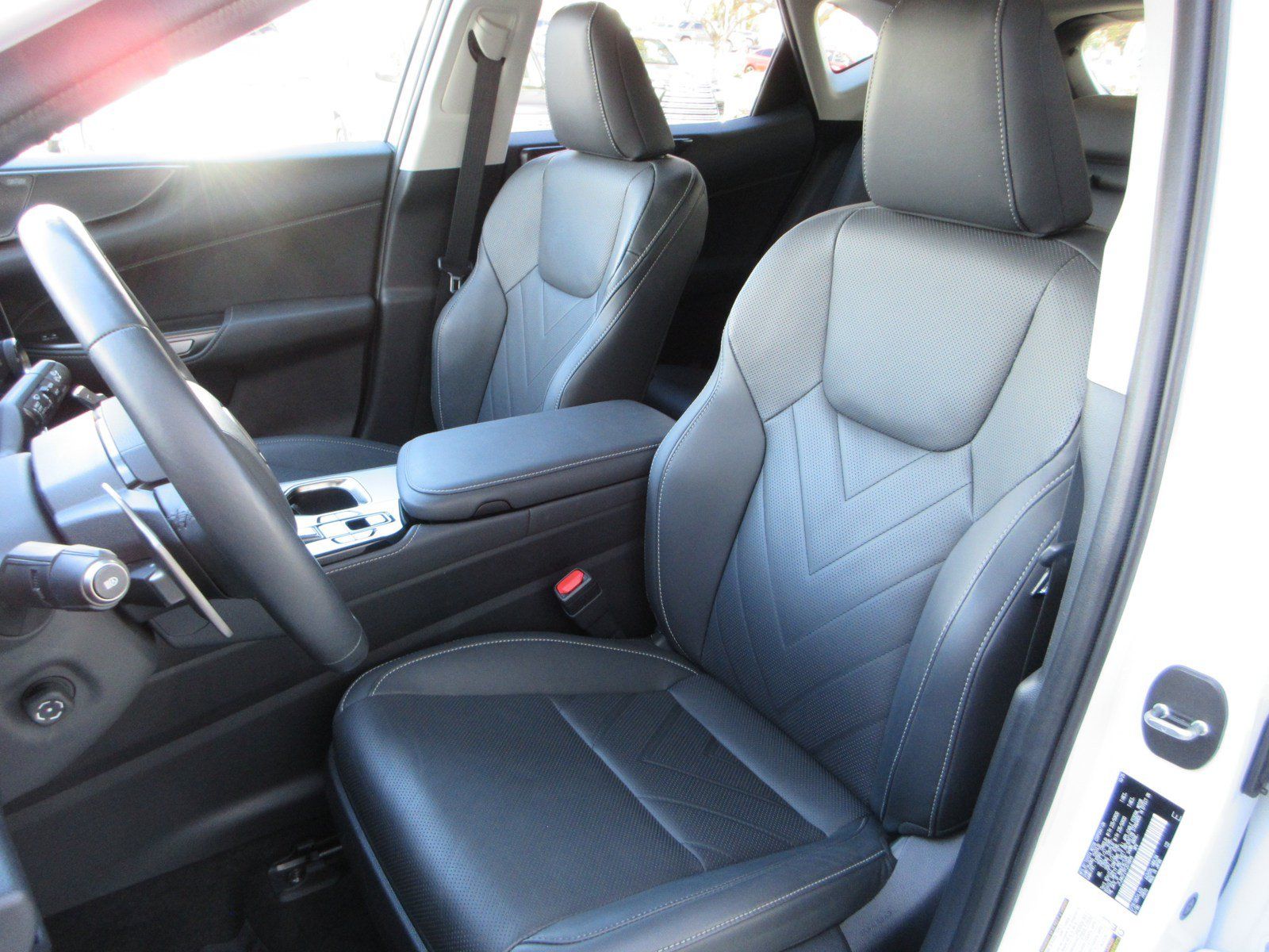 Used 2026 Lexus NX 450h+ AWD w/ Accessory Package (Z2) image 32