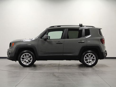 Used 2021 Jeep Renegade Latitude w/ Luxury Group I image 7
