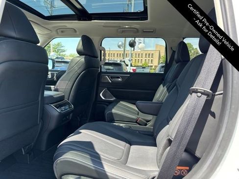 Certified 2025 INFINITI QX80 Sensory AWD/4WD image 15