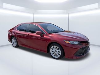 Used 2019 Toyota Camry LE FWD video 1