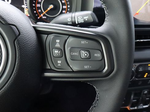 New 2026 Jeep Gladiator Sport image 29