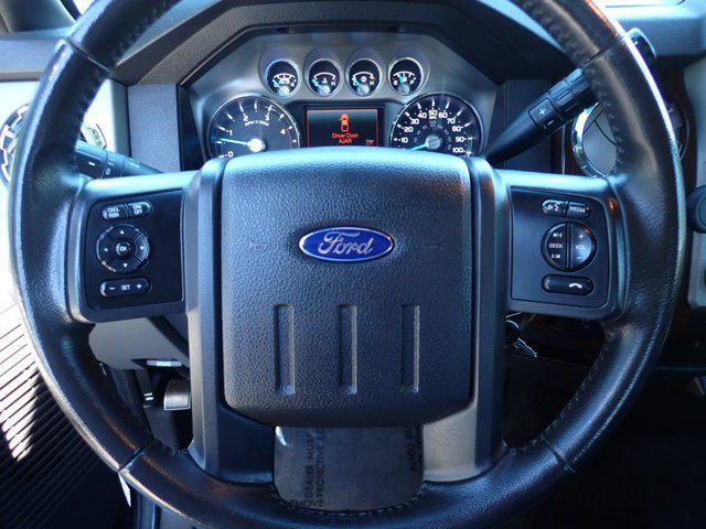 Used 2015 Ford F250 Lariat w/ Lariat Ultimate Package AWD/4WD image 13