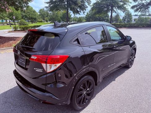 Used 2022 Honda HR-V Sport image 13