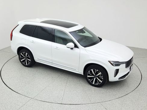 New 2026 Volvo XC90 B6 Core image 14