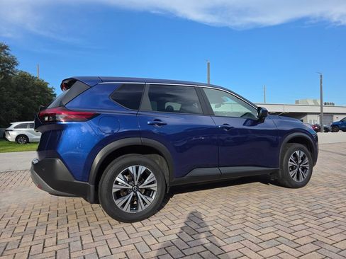 Used 2023 Nissan Rogue SV FWD image 11