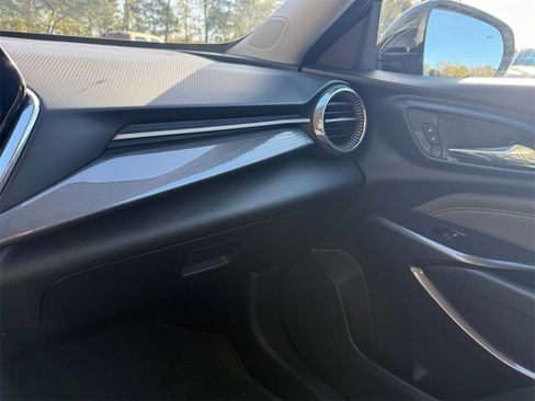 Used 2025 Chevrolet Trax ACTIV w/ Driver Confidence Package image 25