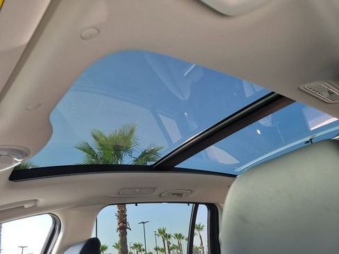 New 2026 Hyundai Ioniq 9 Limited image 16