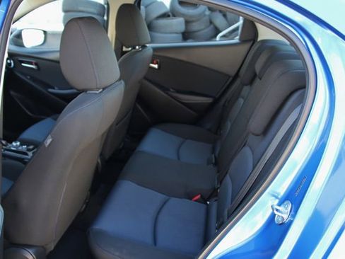 Used 2018 Toyota Yaris iA image 28