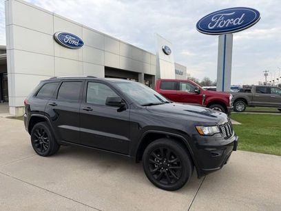 Used 2021 Jeep Grand Cherokee Altitude