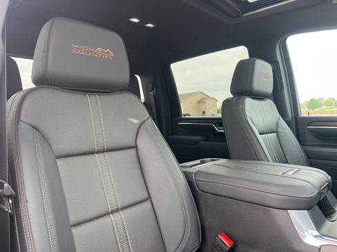 Used 2025 Chevrolet Silverado 2500 High Country w/ Technology Package image 61