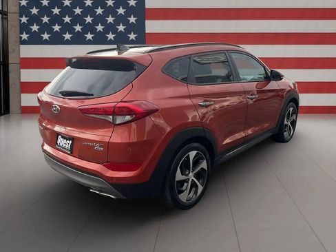 Used 2016 Hyundai Tucson Limited w/ Option Group 03 AWD/4WD image 3