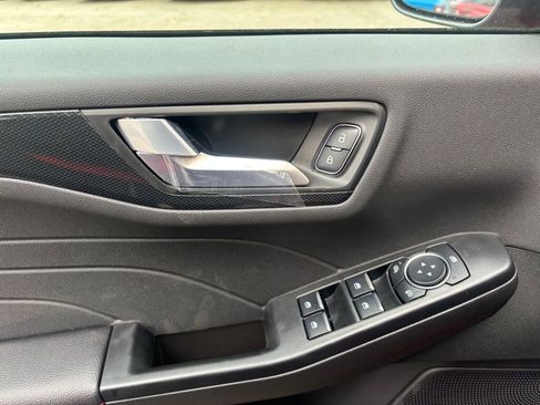 New 2026 Ford Escape ST-Line w/ Tech Pack #1 image 9