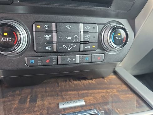 Used 2017 Ford F250 Platinum w/ Platinum Ultimate Package image 21