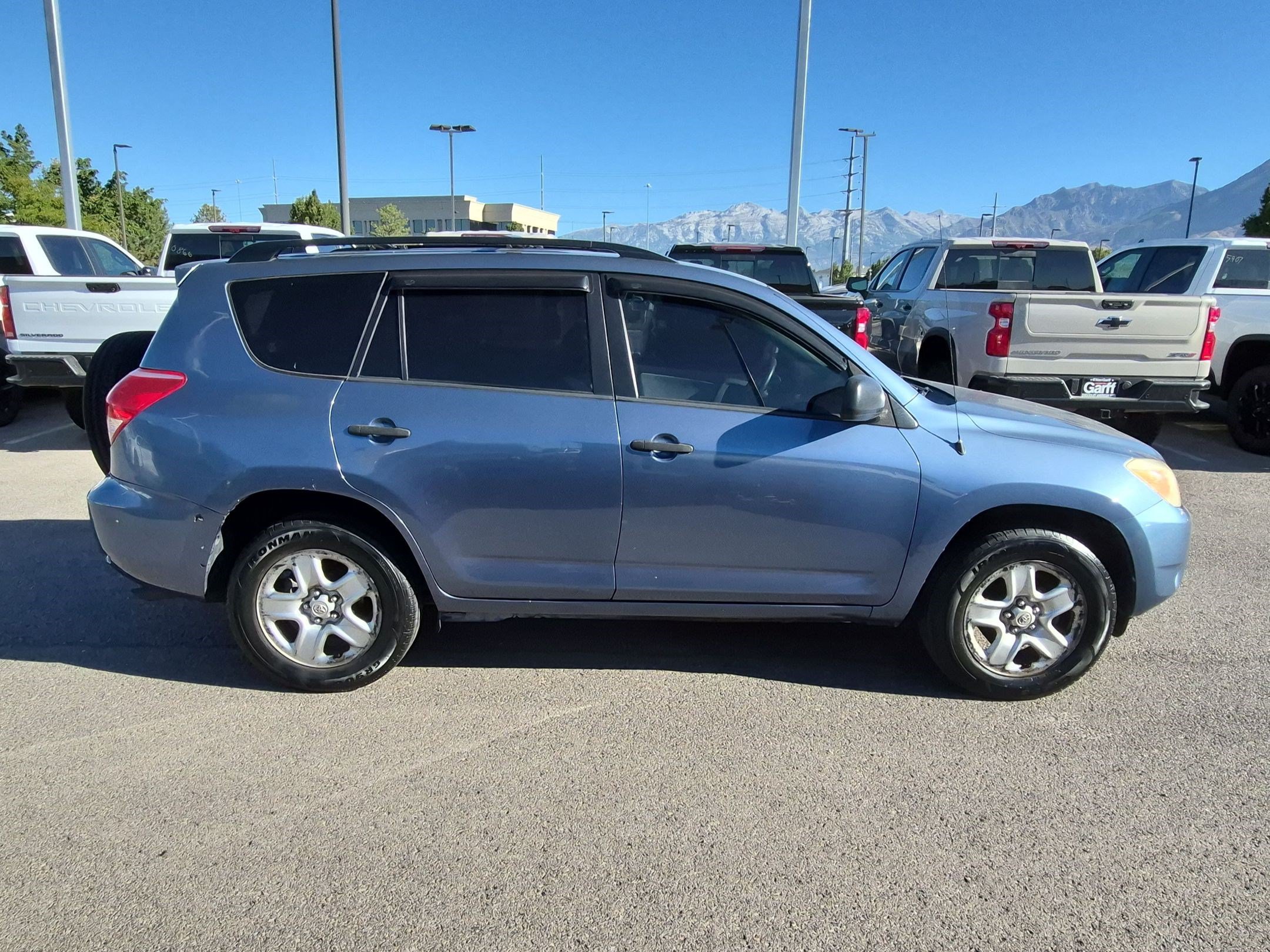 Used 2008 Toyota RAV4 4WD image 2
