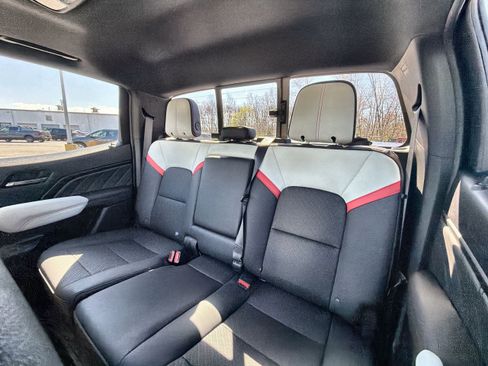 Used 2024 GMC Canyon AT4X AWD/4WD image 26