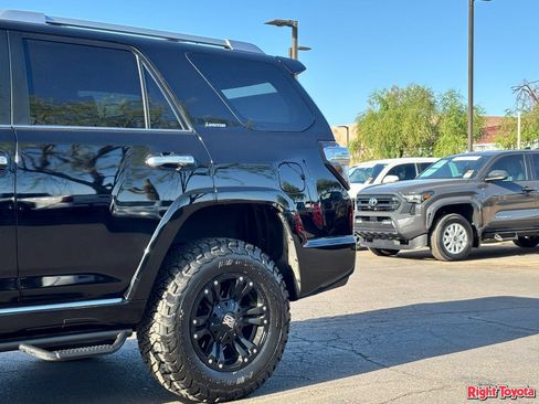 Certified 2017 Toyota 4Runner Limited AWD/4WD image 11