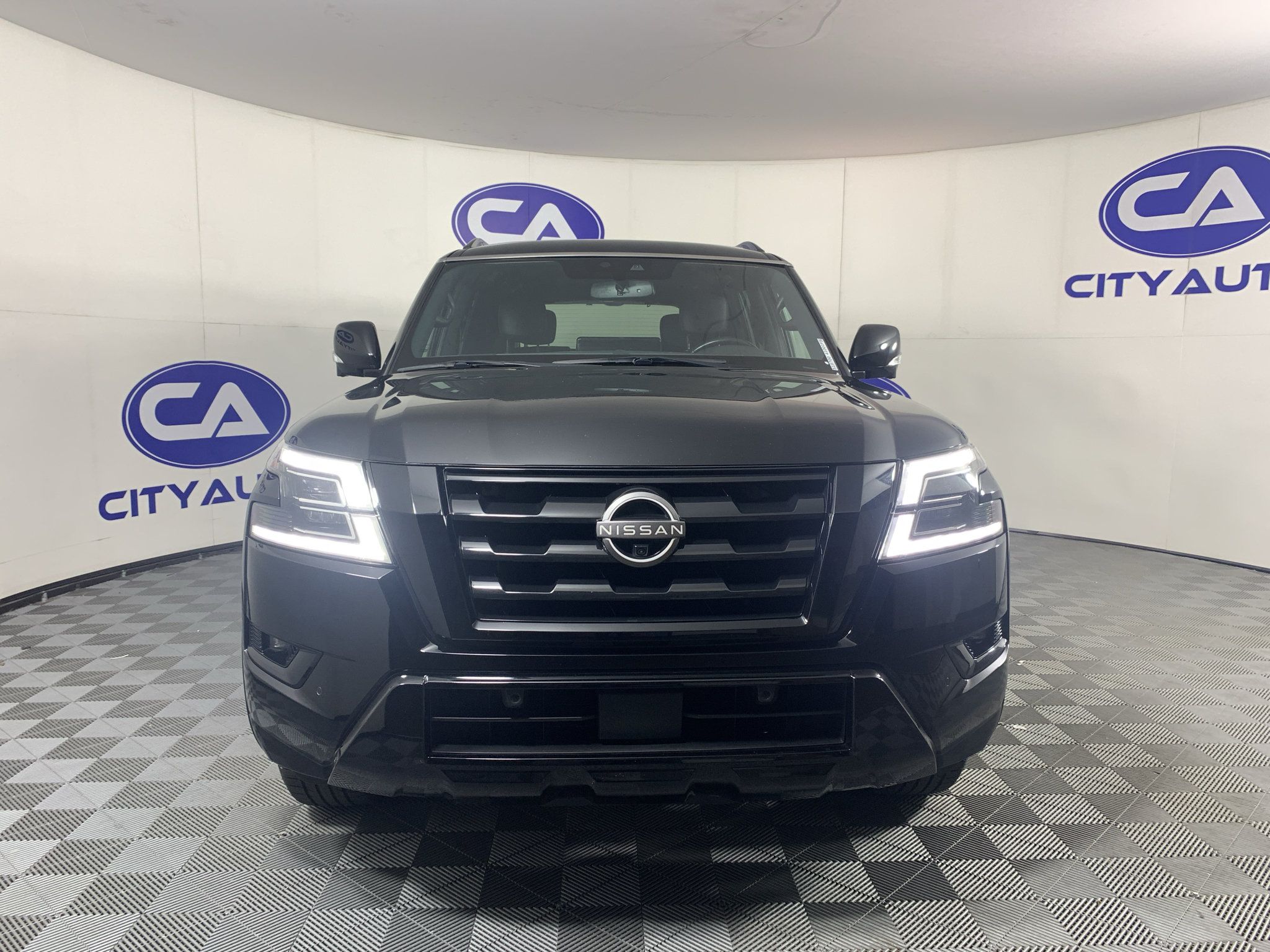Used 2022 Nissan Armada SL w/ Midnight Edition Package RWD image 7
