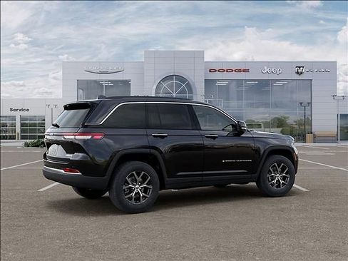 New 2026 Jeep Grand Cherokee Limited image 4