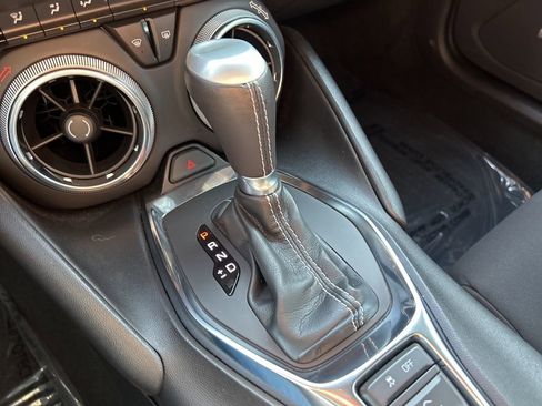 Used 2023 Chevrolet Camaro LT w/ Technology Package image 31