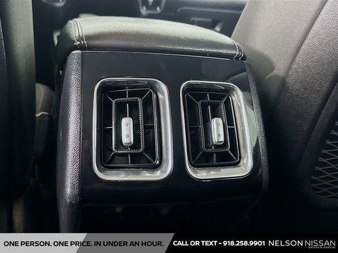 Used 2022 Kia Sorento LX FWD image 23