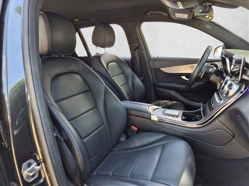 Certified 2021 Mercedes-Benz GLC 300 image 19