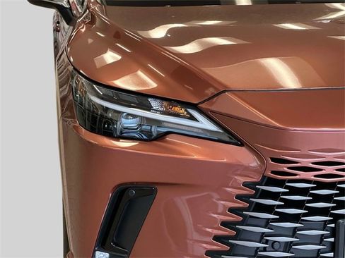 Certified 2025 Lexus RX 350 Premium image 9