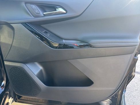 New 2026 Chevrolet Equinox LT w/ Convenience Package II image 12