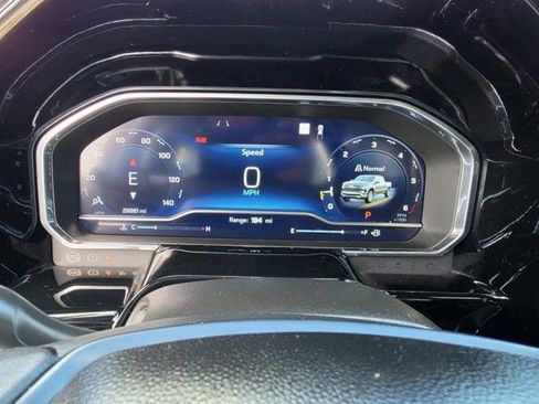 Used 2023 Chevrolet Silverado 1500 RST w/ Convenience Package II RWD image 39