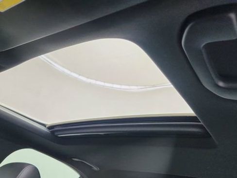 Used 2018 Mercedes-Benz C 300 Sedan image 56