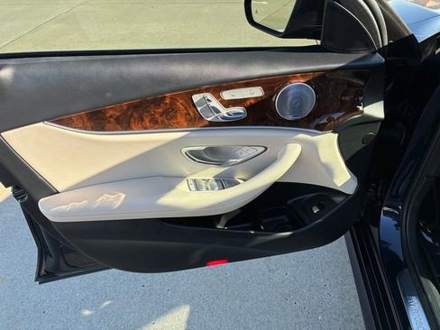Used 2018 Mercedes-Benz E 300 E 300 w/ Premium 2 Package image 20