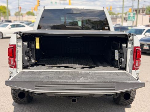 Used 2017 Ford F150 Raptor w/ Equipment Group 802A Luxury AWD/4WD image 12