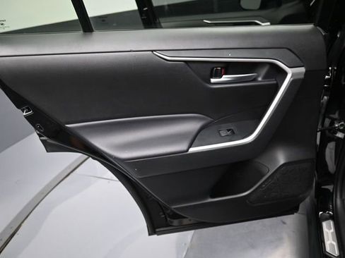 Used 2024 Toyota RAV4 XLE w/ Convenience Package image 29
