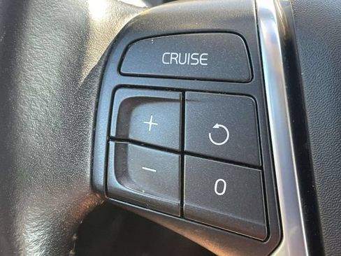 Used 2016 Volvo XC60 T5 Premier AWD/4WD image 21