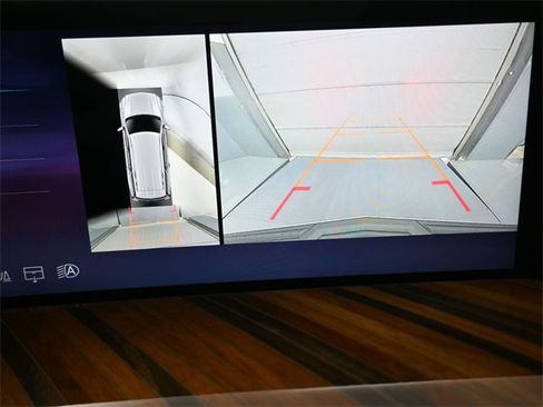 Used 2025 Cadillac Escalade Sport Platinum image 6