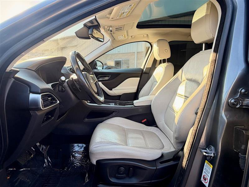 Used 2018 Jaguar F-PACE Prestige AWD/4WD image 9