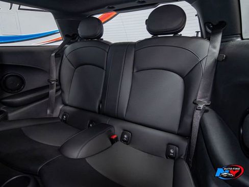 Used 2022 MINI Cooper S image 17