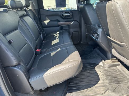 Used 2022 GMC Sierra 1500 SLT AWD/4WD image 27
