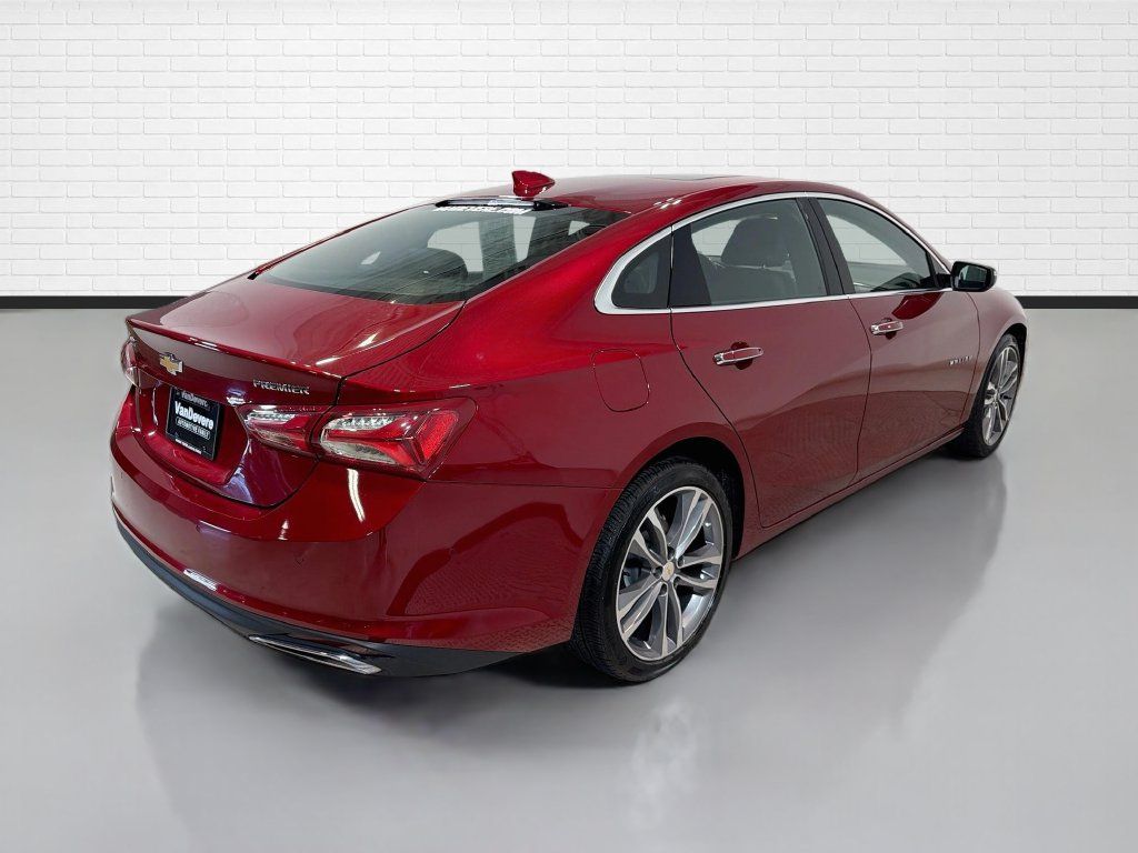 Used 2021 Chevrolet Malibu Premier FWD image 9