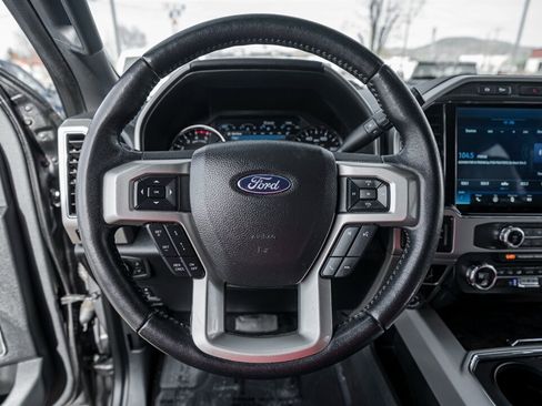 Used 2022 Ford F250 Lariat w/ Black Appearance Package image 25