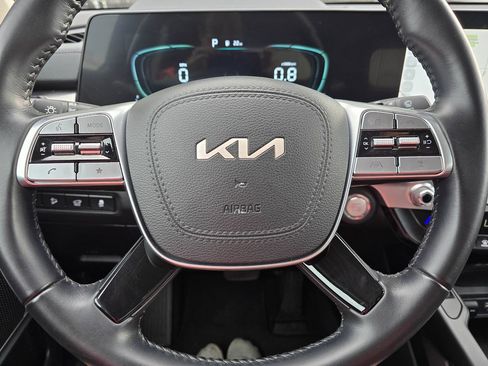 Used 2025 Kia Telluride S AWD/4WD image 21