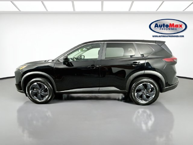 Used 2025 Nissan Rogue SV AWD/4WD image 4