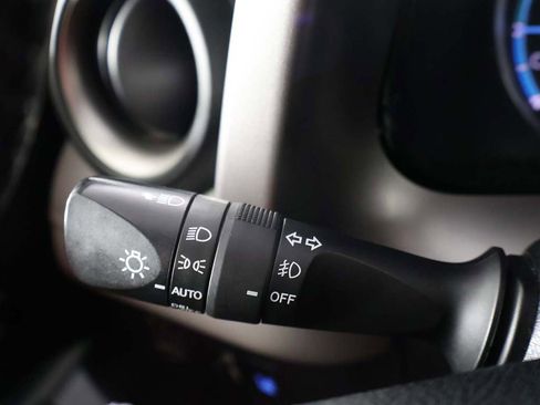 Used 2018 Toyota RAV4 Limited image 42