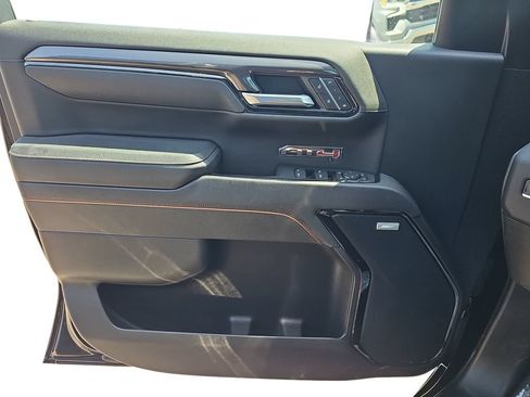 Used 2025 GMC Sierra 1500 AT4 AWD/4WD image 26
